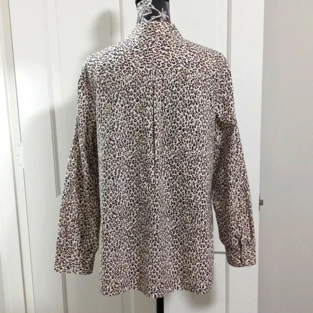 🐆Talbots🐆 - Black/Tan Leopard Print Classic Cotton L/S Button Down